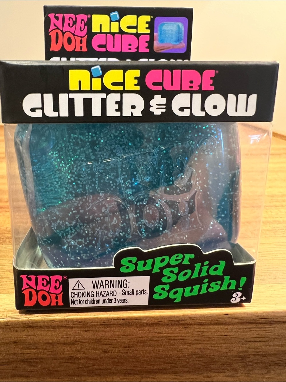 VIRAL 💙🔥Schylling NeeDoh Nice Cube Glitter & Glow - Blue Glitter 💙✨